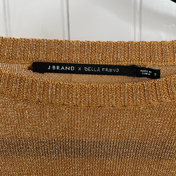 JBRAND Top - Picture 6 of 7